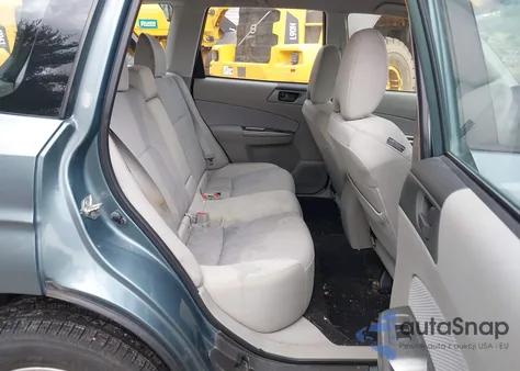 2013 Subaru Forester 2.5X из США, поврежденный, VIN JF2SHABC3DH412940